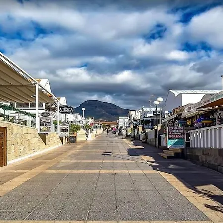 Modern 3 Bedroom With Hot Tub In Costa Adeje (Tenerife)