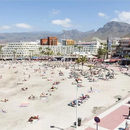 Modern 3 Bedroom With Hot Tub In *