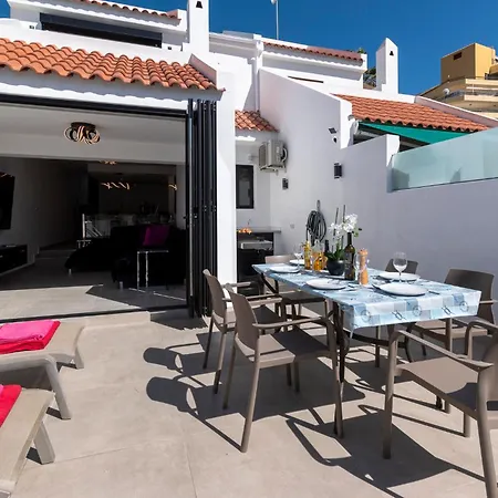 Modern 3 Bedroom With Hot Tub In Villa *