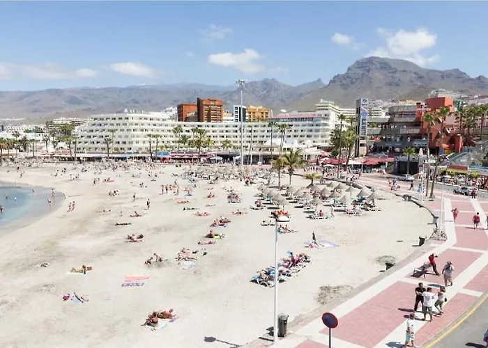 Modern 3 Bedroom With Hot Tub In *